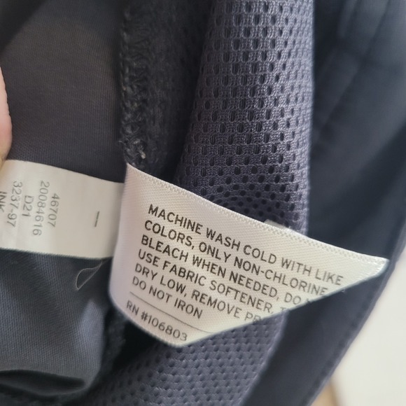 Duluth Trading Co Womens Gray Performance Hiking Shorts Size 12 Zippered Pocket - Picture 3 of 8